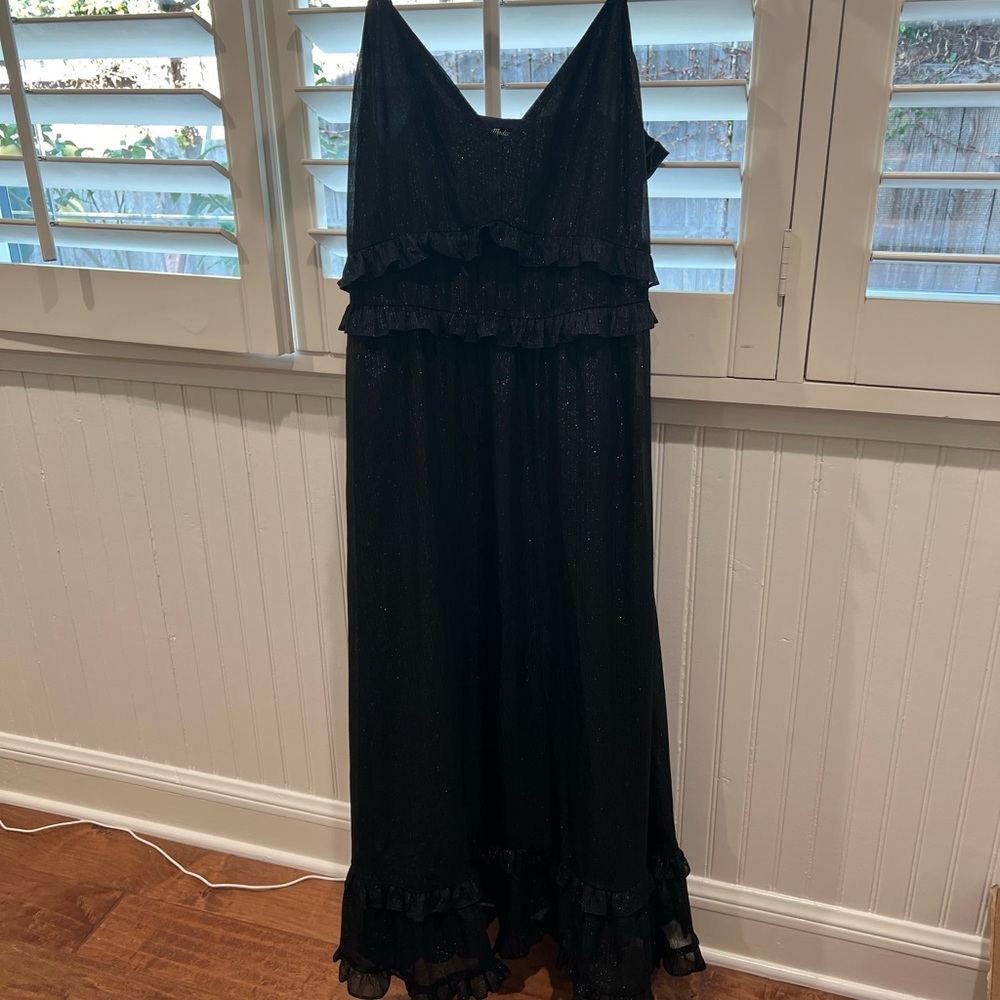 Brand new with tags, size 6 Madewell black strappy maxi dress